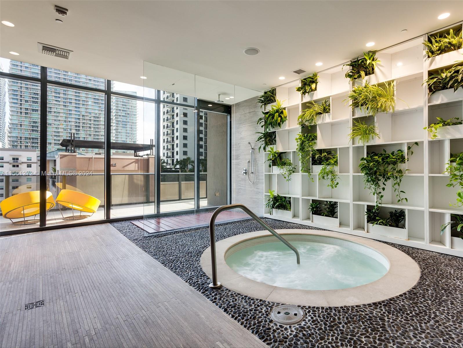 45 SW 9th St 4603, Miami, Florida 33130, 2 Bedrooms Bedrooms, ,2 BathroomsBathrooms,Residential,For Sale,45 SW 9th St 4603,A11561272