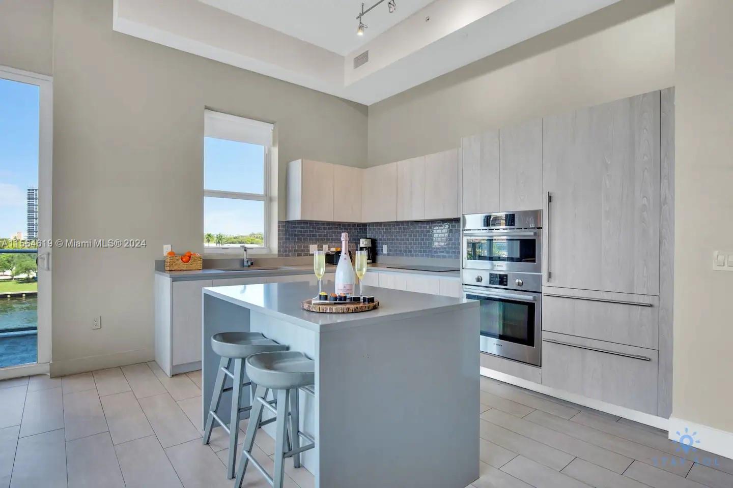 4010 S Ocean Dr R308, Hollywood, Florida 33019, 3 Bedrooms Bedrooms, ,2 BathroomsBathrooms,Residentiallease,For Rent,4010 S Ocean Dr R308,A11564619