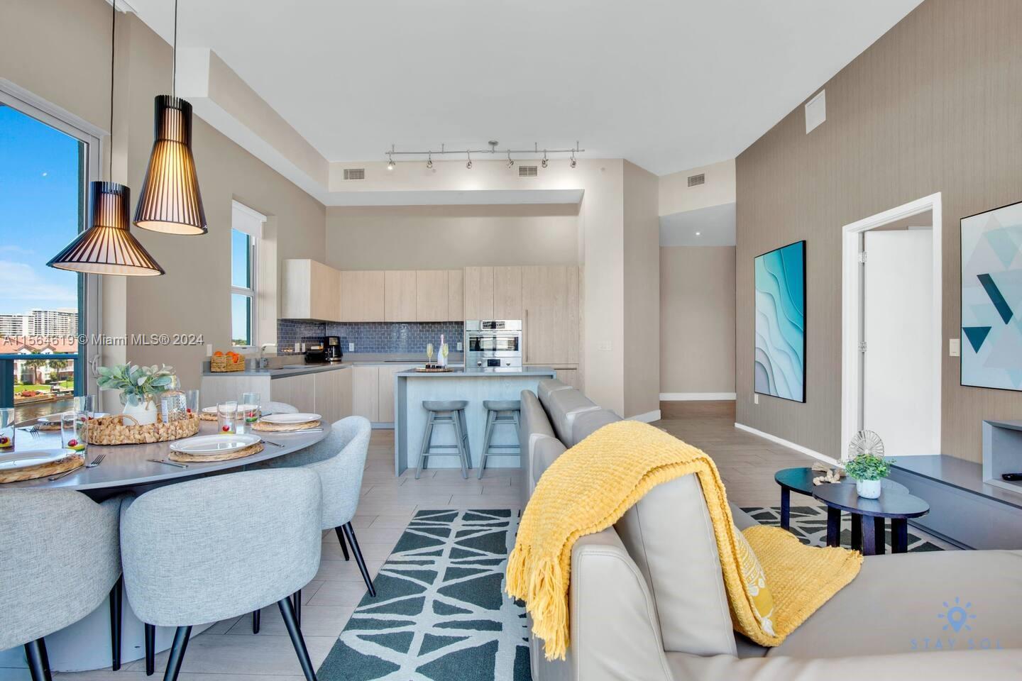 4010 S Ocean Dr R308, Hollywood, Florida 33019, 3 Bedrooms Bedrooms, ,2 BathroomsBathrooms,Residentiallease,For Rent,4010 S Ocean Dr R308,A11564619