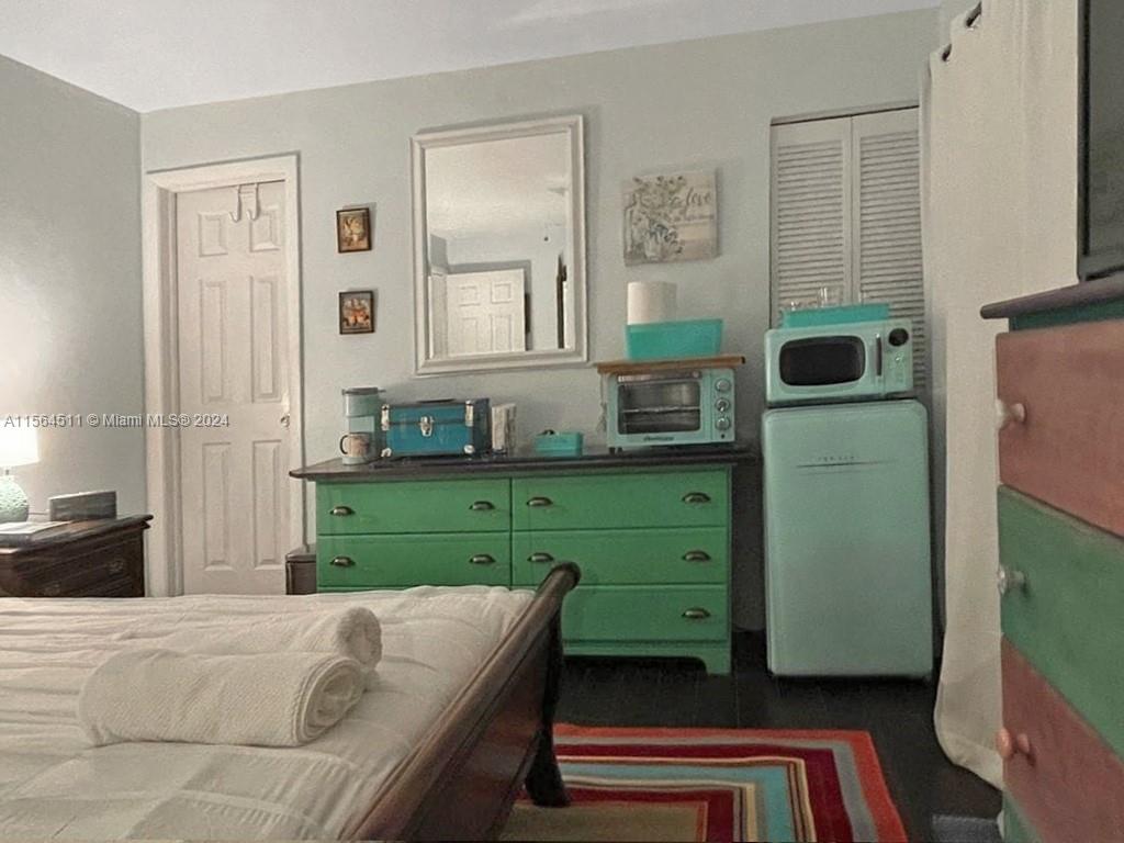 2100 NE 170th St, North Miami Beach, Florida 33162, 2 Bedrooms Bedrooms, ,2 BathroomsBathrooms,Residential,For Sale,2100 NE 170th St,A11564511