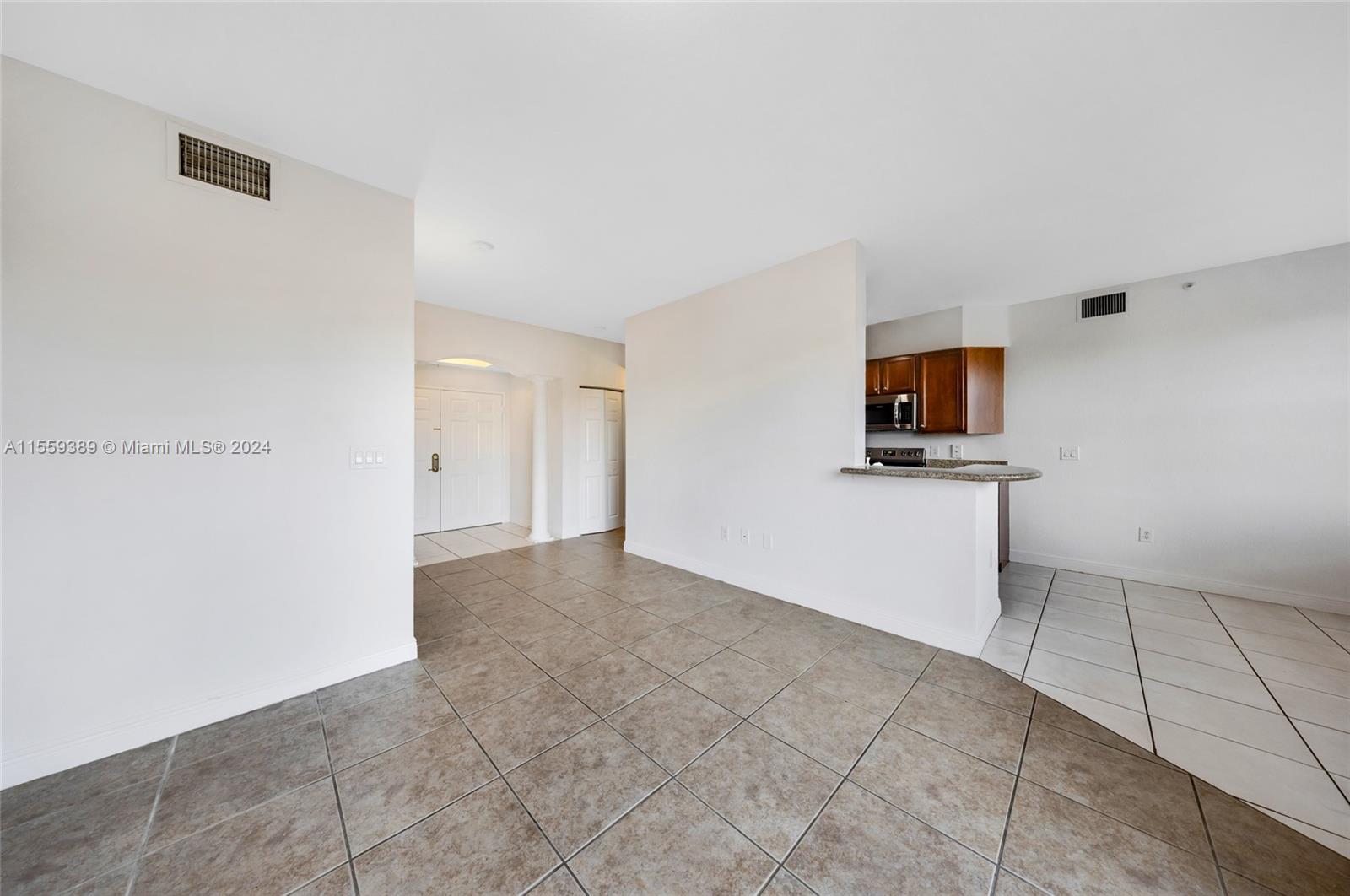 9021 SW 94th Street 305, Miami, Florida 33176, 2 Bedrooms Bedrooms, ,2 BathroomsBathrooms,Residential,For Sale,9021 SW 94th Street 305,A11559389