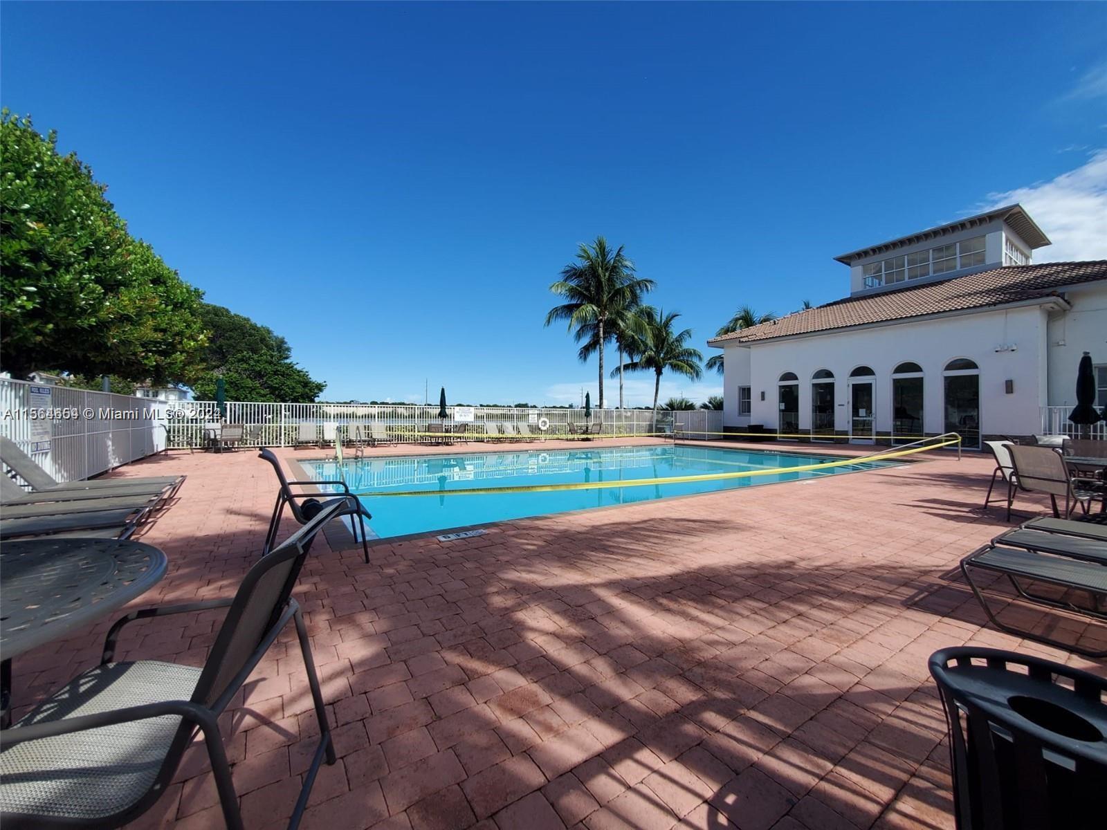 3976 SW 157th Ave 219, Miramar, Florida 33027, 3 Bedrooms Bedrooms, ,2 BathroomsBathrooms,Residentiallease,For Rent,3976 SW 157th Ave 219,A11564654