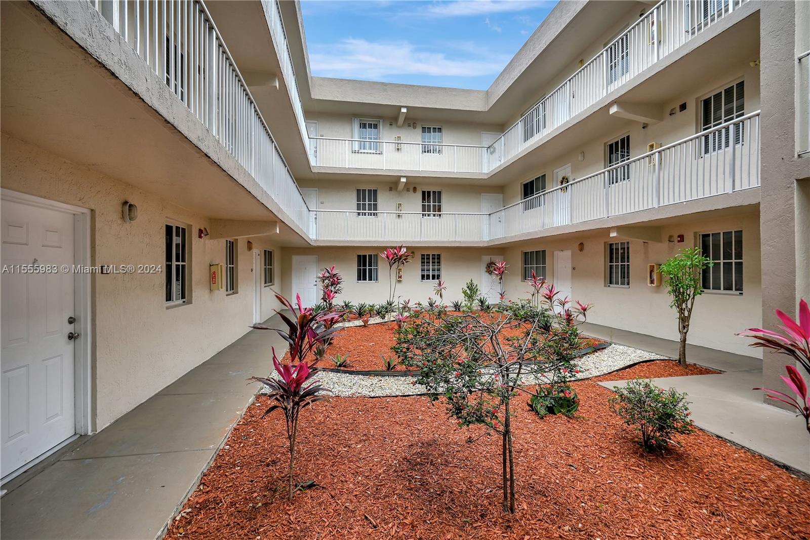 6065 NW 186th St 103, Hialeah, Florida 33015, 2 Bedrooms Bedrooms, ,2 BathroomsBathrooms,Residential,For Sale,6065 NW 186th St 103,A11555983