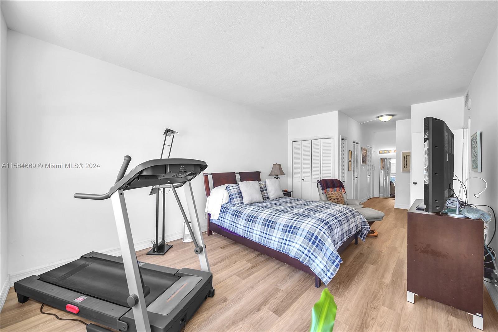 4350 Hillcrest Dr 120, Hollywood, Florida 33021, 2 Bedrooms Bedrooms, ,2 BathroomsBathrooms,Residential,For Sale,4350 Hillcrest Dr 120,A11564669