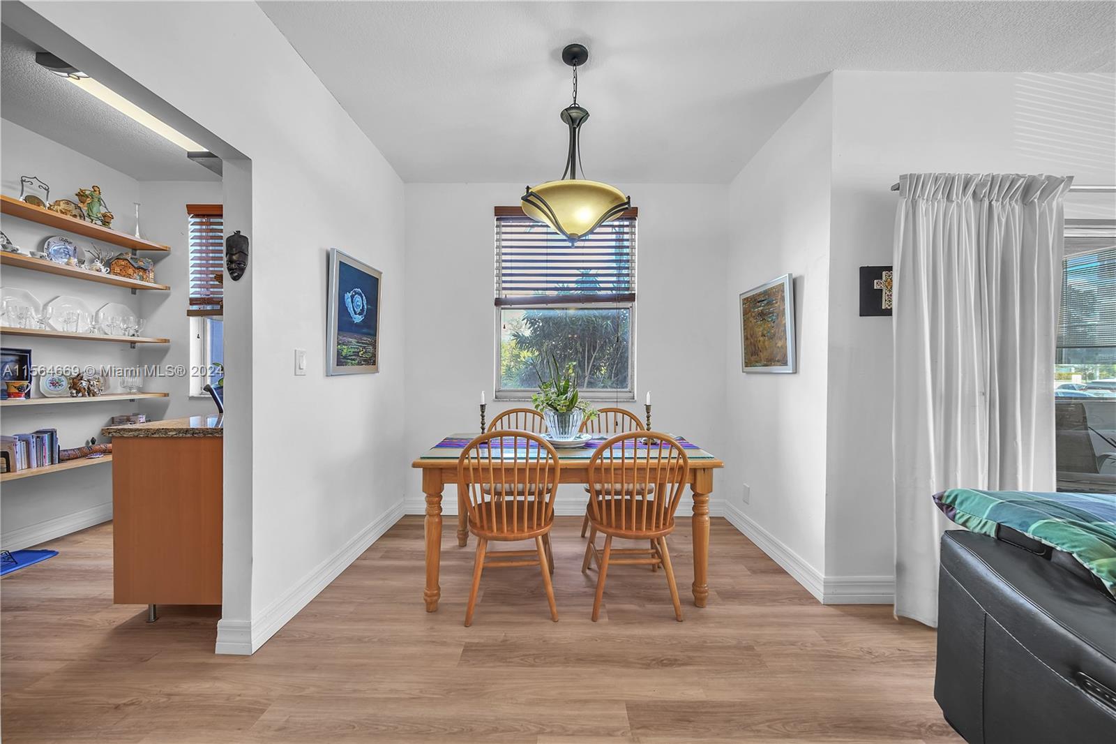 4350 Hillcrest Dr 120, Hollywood, Florida 33021, 2 Bedrooms Bedrooms, ,2 BathroomsBathrooms,Residential,For Sale,4350 Hillcrest Dr 120,A11564669