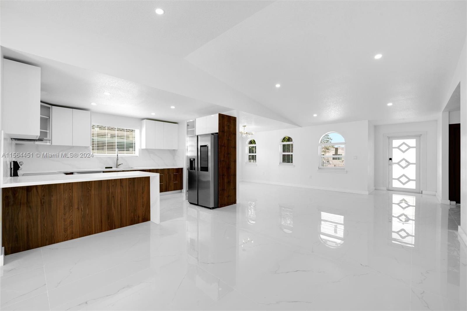 2356 SW 24th St, Miami, Florida 33145, 3 Bedrooms Bedrooms, ,2 BathroomsBathrooms,Residential,For Sale,2356 SW 24th St,A11564451
