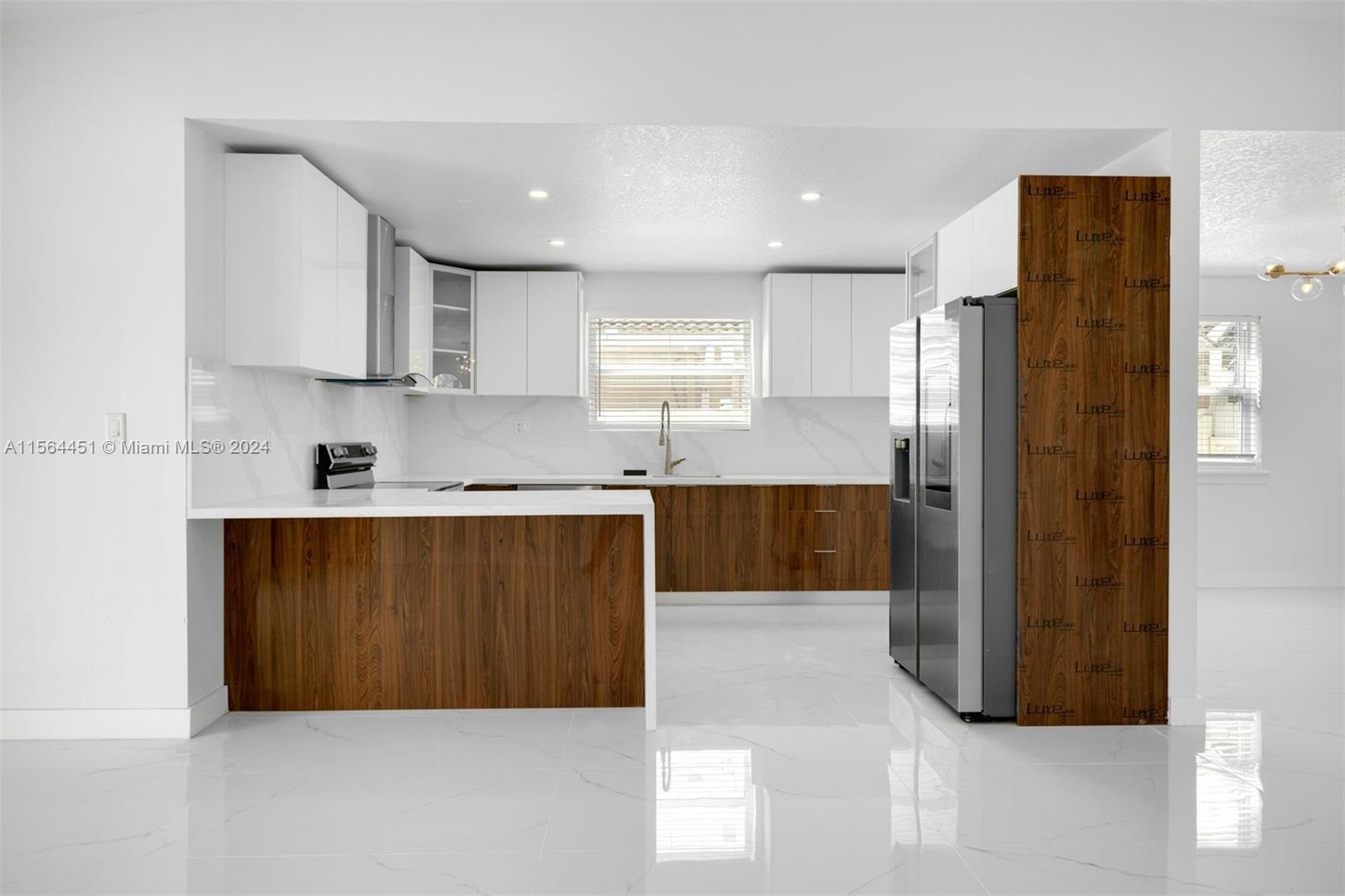 2356 SW 24th St, Miami, Florida 33145, 3 Bedrooms Bedrooms, ,2 BathroomsBathrooms,Residential,For Sale,2356 SW 24th St,A11564451