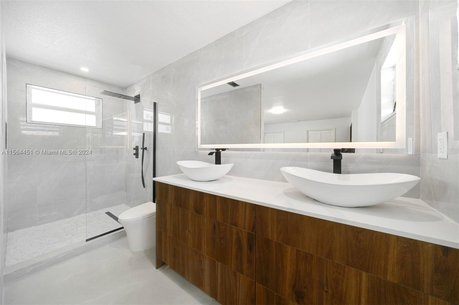 2356 SW 24th St, Miami, Florida 33145, 3 Bedrooms Bedrooms, ,2 BathroomsBathrooms,Residential,For Sale,2356 SW 24th St,A11564451
