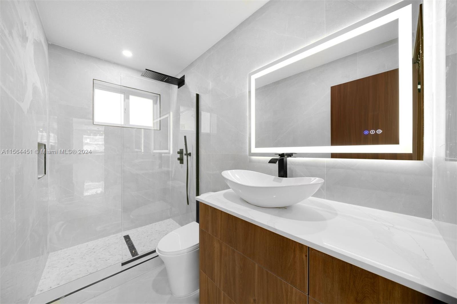 2356 SW 24th St, Miami, Florida 33145, 3 Bedrooms Bedrooms, ,2 BathroomsBathrooms,Residential,For Sale,2356 SW 24th St,A11564451