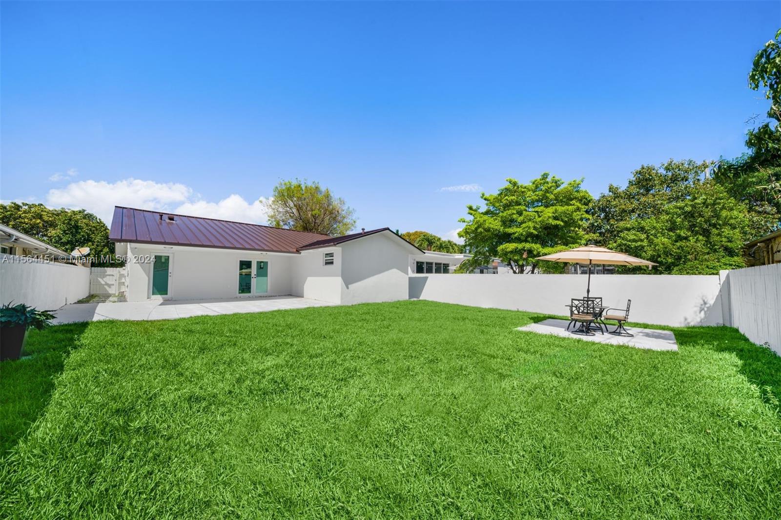 2356 SW 24th St, Miami, Florida 33145, 3 Bedrooms Bedrooms, ,2 BathroomsBathrooms,Residential,For Sale,2356 SW 24th St,A11564451