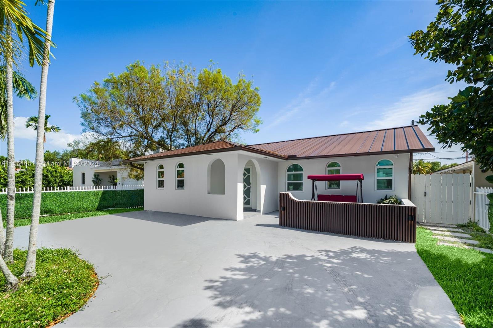 2356 SW 24th St, Miami, Florida 33145, 3 Bedrooms Bedrooms, ,2 BathroomsBathrooms,Residential,For Sale,2356 SW 24th St,A11564451