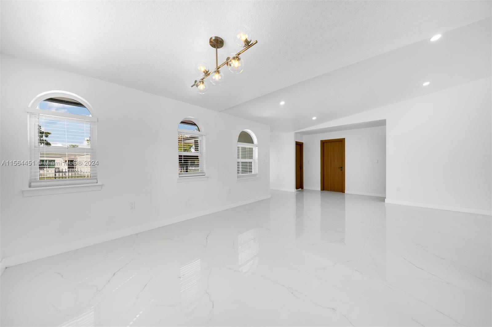 2356 SW 24th St, Miami, Florida 33145, 3 Bedrooms Bedrooms, ,2 BathroomsBathrooms,Residential,For Sale,2356 SW 24th St,A11564451