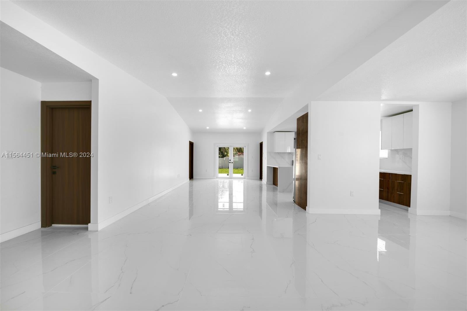 2356 SW 24th St, Miami, Florida 33145, 3 Bedrooms Bedrooms, ,2 BathroomsBathrooms,Residential,For Sale,2356 SW 24th St,A11564451
