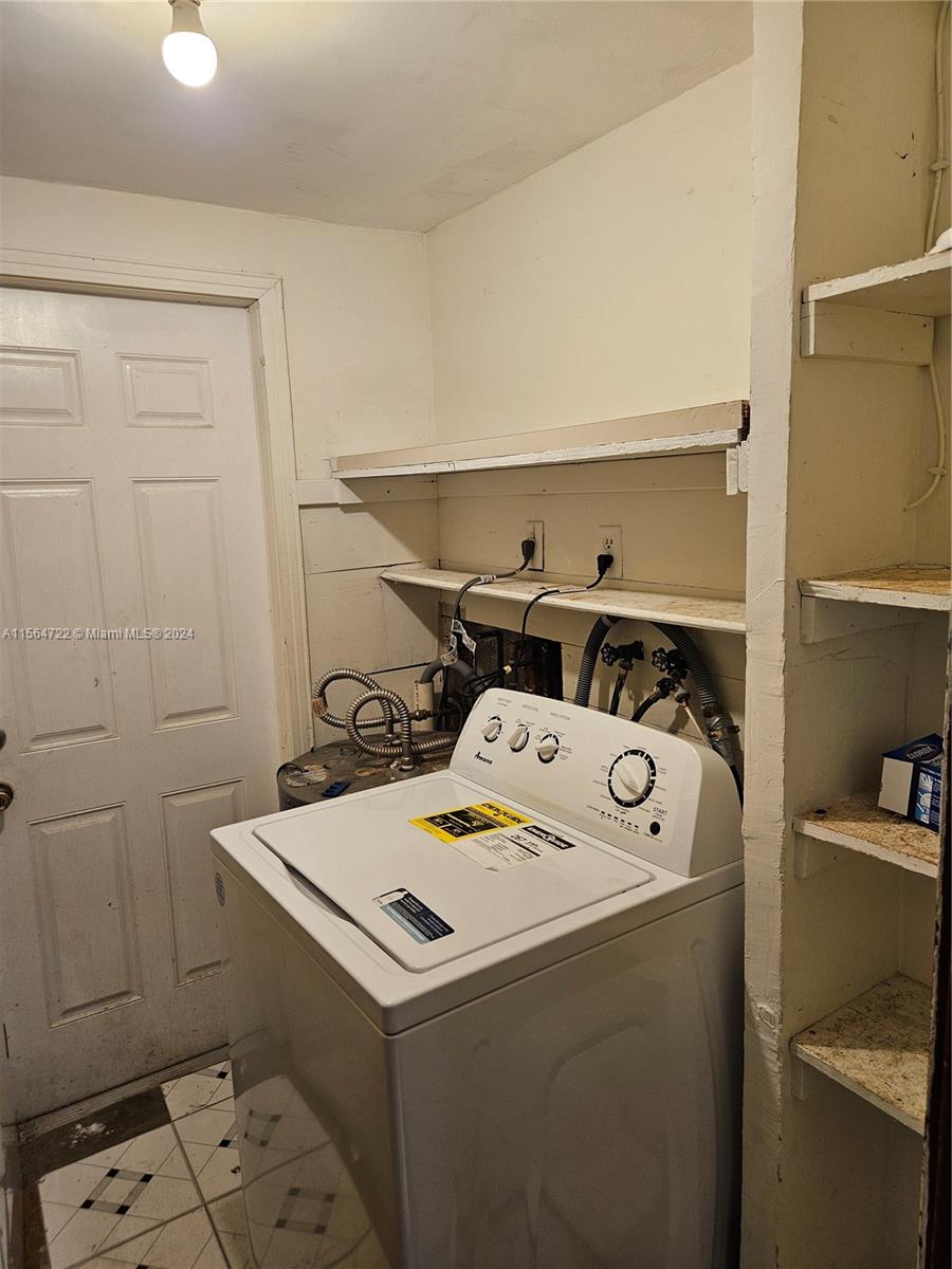 3788 SW 40th St, West Park, Florida 33023, 4 Bedrooms Bedrooms, ,2 BathroomsBathrooms,Residential,For Sale,3788 SW 40th St,A11564722