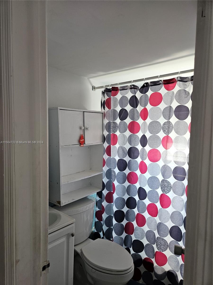 3788 SW 40th St, West Park, Florida 33023, 4 Bedrooms Bedrooms, ,2 BathroomsBathrooms,Residential,For Sale,3788 SW 40th St,A11564722