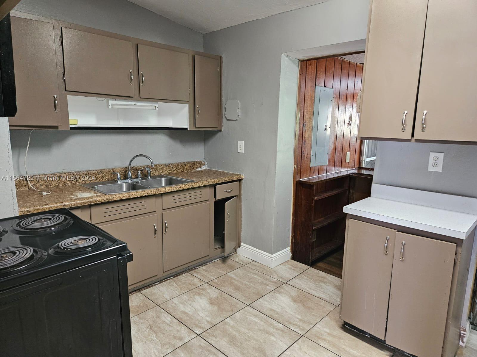 3788 SW 40th St, West Park, Florida 33023, 4 Bedrooms Bedrooms, ,2 BathroomsBathrooms,Residential,For Sale,3788 SW 40th St,A11564722