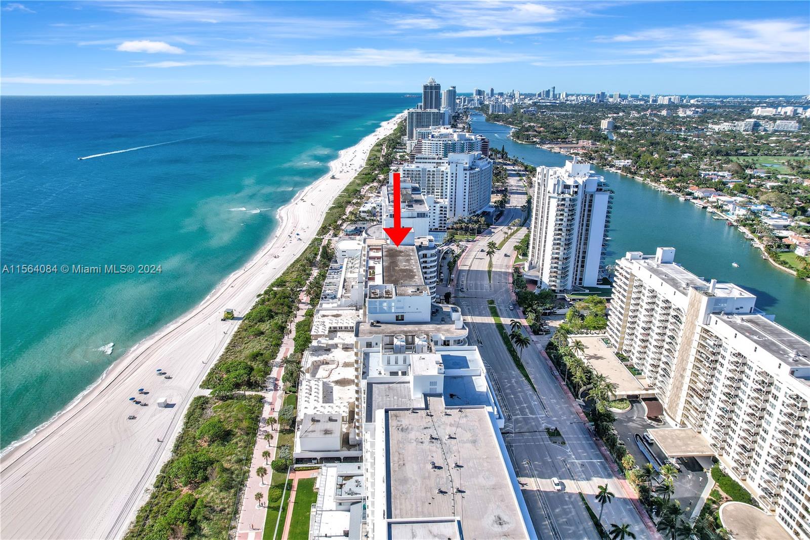 5555 Collins Ave 3N, Miami Beach, Florida 33140, 2 Bedrooms Bedrooms, ,2 BathroomsBathrooms,Residential,For Sale,5555 Collins Ave 3N,A11564084