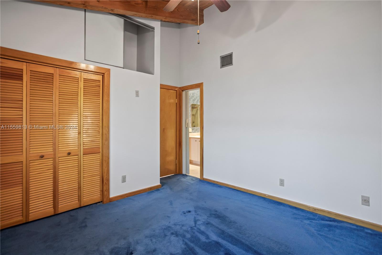 2nd Master bedroom with lots of storage