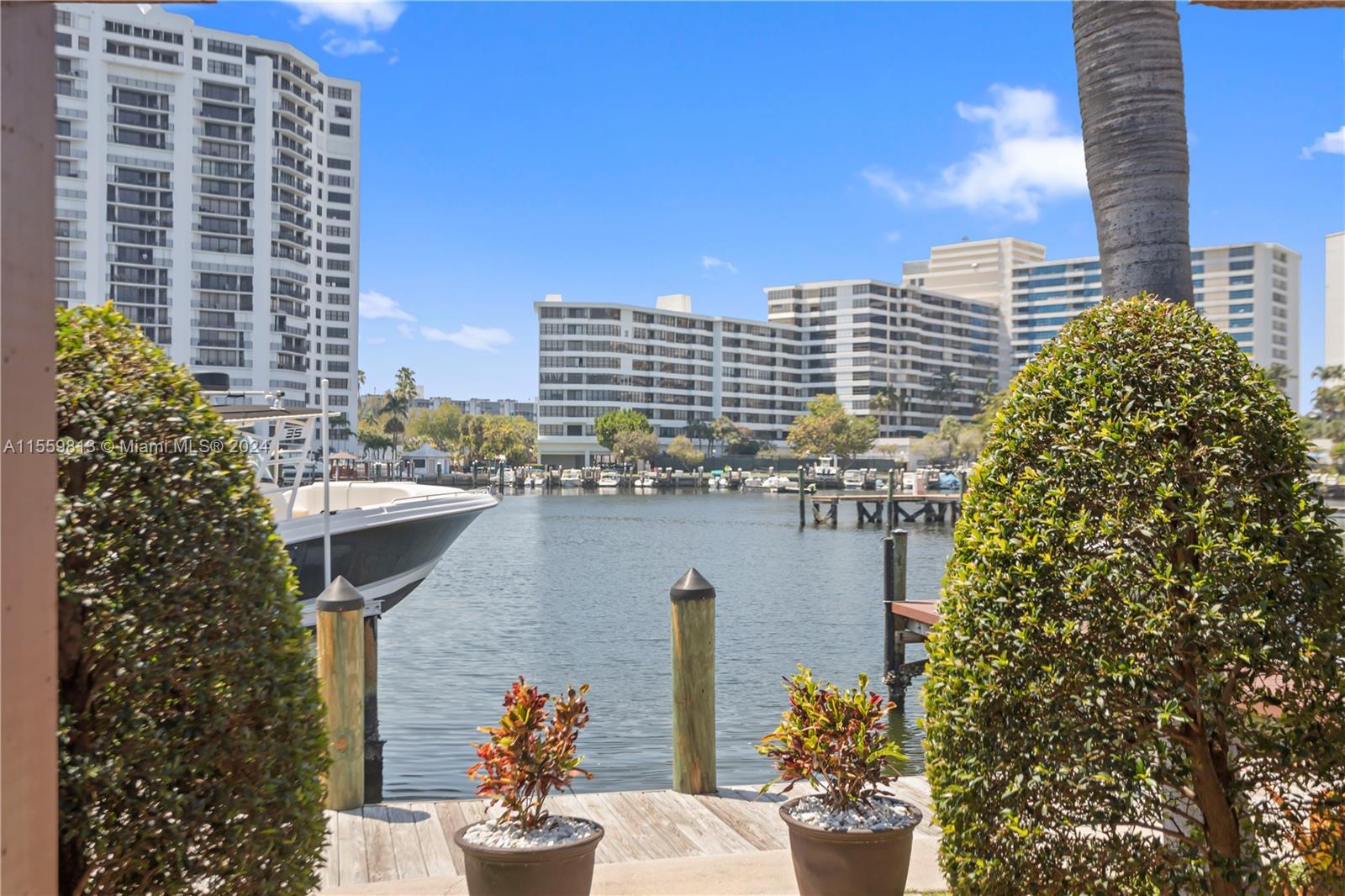 419 Leslie Dr 419, Hallandale Beach, Florida 33009, 2 Bedrooms Bedrooms, ,2 BathroomsBathrooms,Residential,For Sale,419 Leslie Dr 419,A11559813