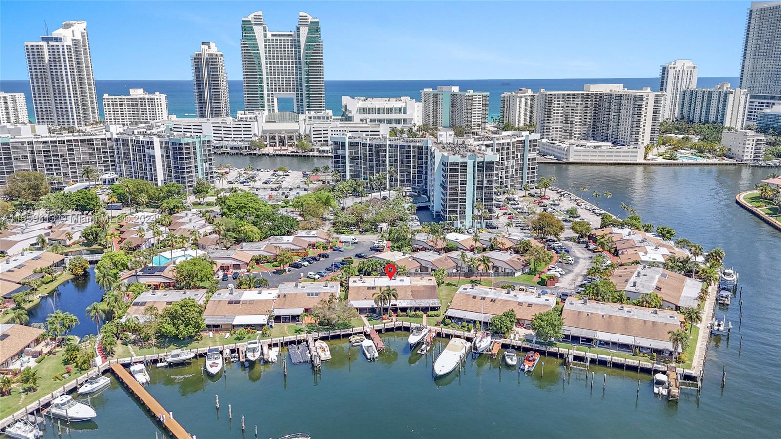 419 Leslie Dr 419, Hallandale Beach, Florida 33009, 2 Bedrooms Bedrooms, ,2 BathroomsBathrooms,Residential,For Sale,419 Leslie Dr 419,A11559813