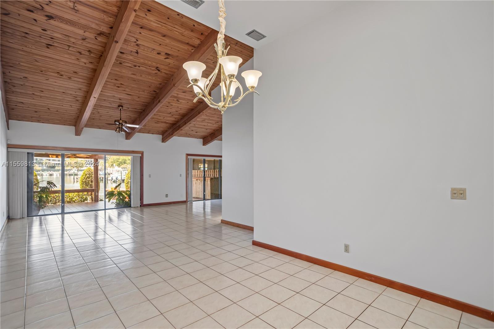 419 Leslie Dr 419, Hallandale Beach, Florida 33009, 2 Bedrooms Bedrooms, ,2 BathroomsBathrooms,Residential,For Sale,419 Leslie Dr 419,A11559813