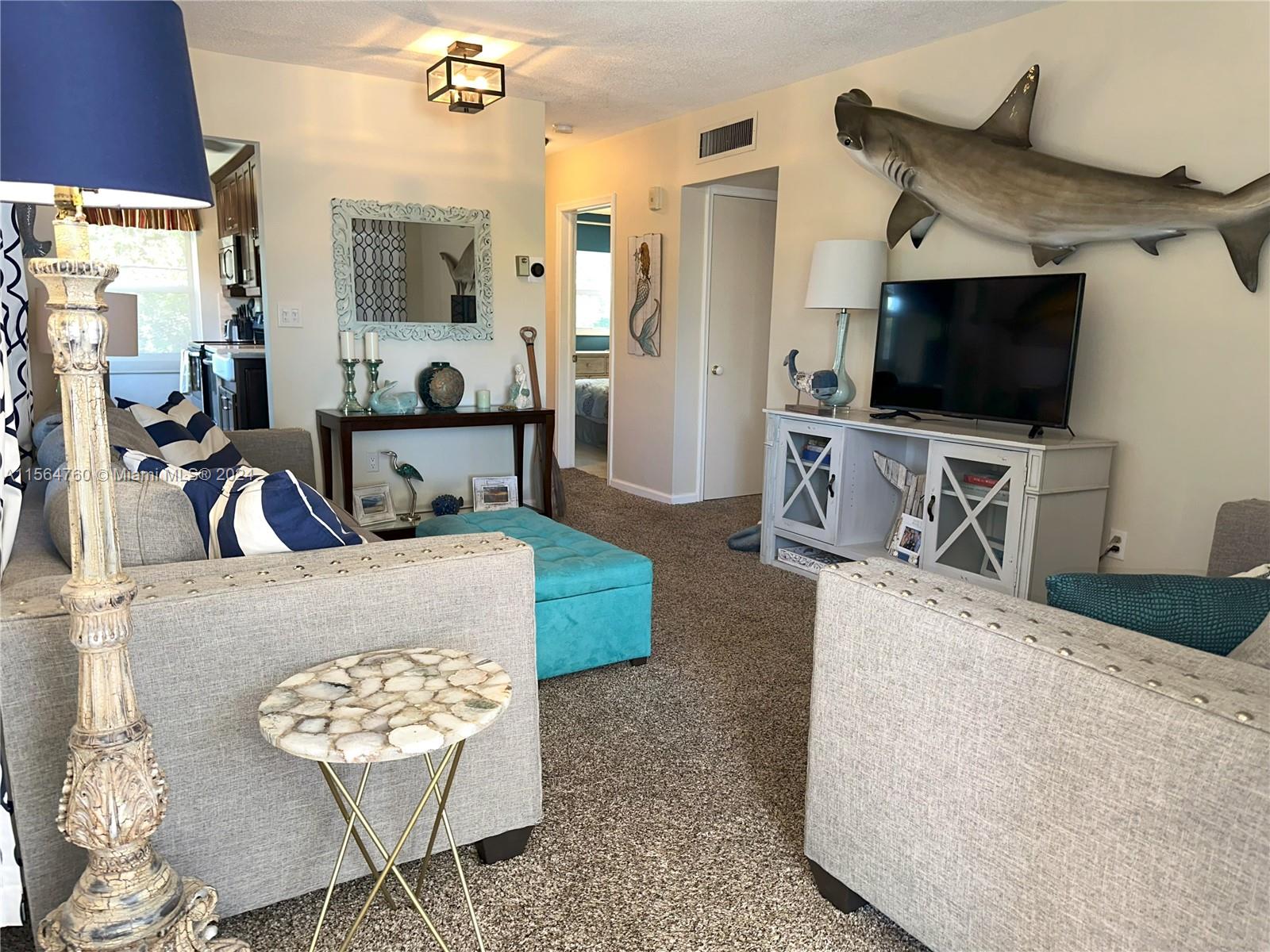 1300 N 12th Ct 3B, Hollywood, Florida 33019, 2 Bedrooms Bedrooms, ,1 BathroomBathrooms,Residential,For Sale,1300 N 12th Ct 3B,A11564760