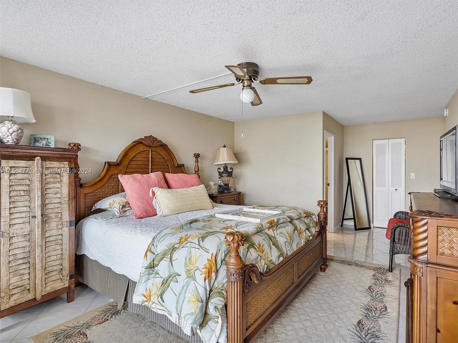 600 Parkview Dr 702, Hallandale Beach, Florida 33009, 2 Bedrooms Bedrooms, ,1 BathroomBathrooms,Residential,For Sale,600 Parkview Dr 702,A11564772