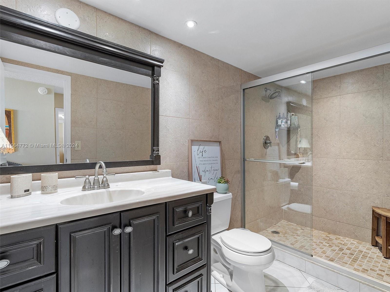 600 Parkview Dr 702, Hallandale Beach, Florida 33009, 2 Bedrooms Bedrooms, ,1 BathroomBathrooms,Residential,For Sale,600 Parkview Dr 702,A11564772