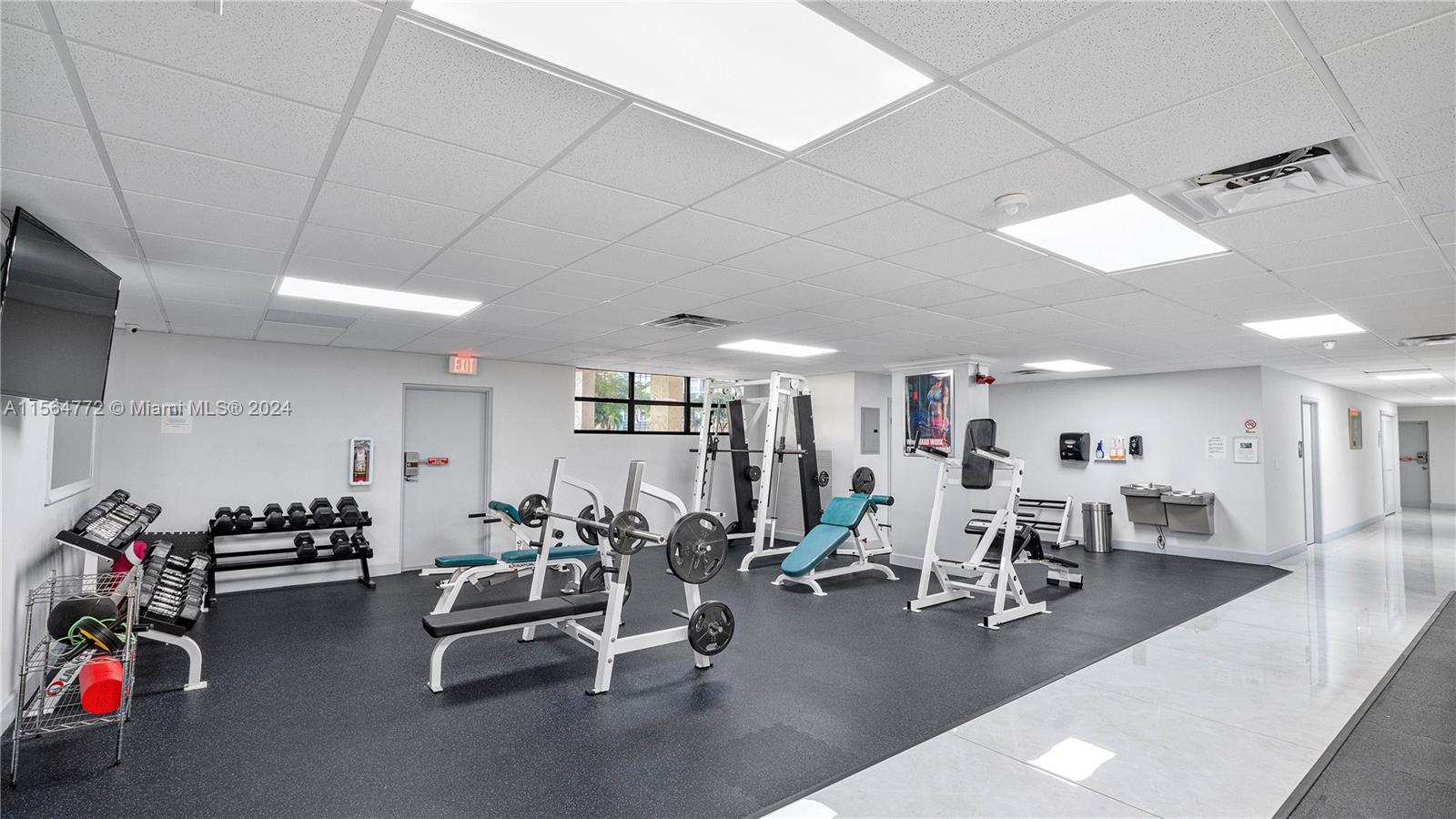 600 Parkview Dr 702, Hallandale Beach, Florida 33009, 2 Bedrooms Bedrooms, ,1 BathroomBathrooms,Residential,For Sale,600 Parkview Dr 702,A11564772