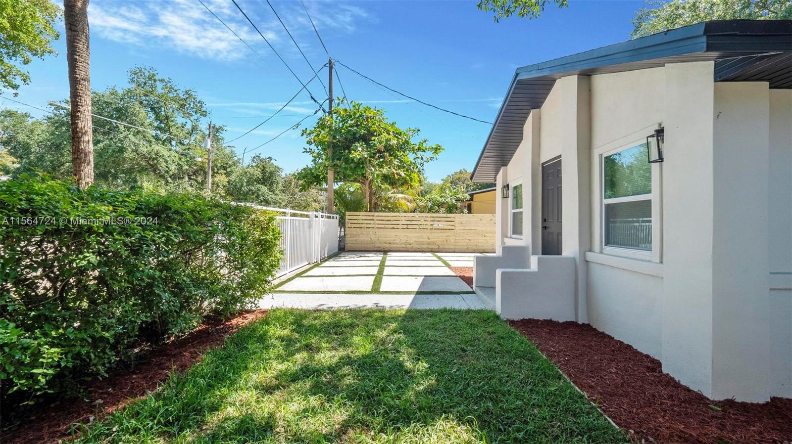 5514 NW 6th Ave, Miami, Florida 33127, 3 Bedrooms Bedrooms, ,2 BathroomsBathrooms,Residential,For Sale,5514 NW 6th Ave,A11564724