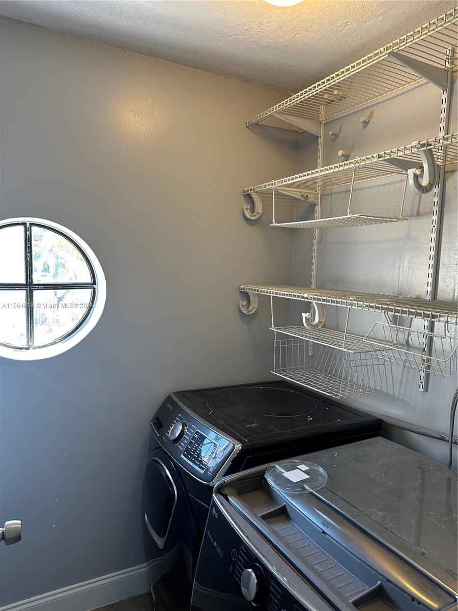 3463 Cluster Rd, Miramar, Florida 33025, 4 Bedrooms Bedrooms, ,2 BathroomsBathrooms,Residentiallease,For Rent,3463 Cluster Rd,A11564818