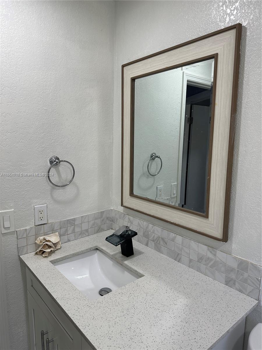 3463 Cluster Rd, Miramar, Florida 33025, 4 Bedrooms Bedrooms, ,2 BathroomsBathrooms,Residentiallease,For Rent,3463 Cluster Rd,A11564818