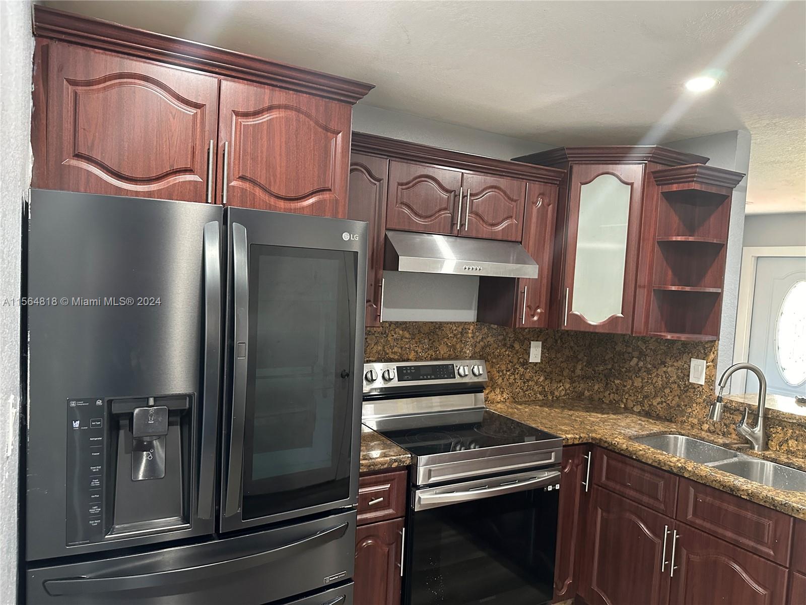 3463 Cluster Rd, Miramar, Florida 33025, 4 Bedrooms Bedrooms, ,2 BathroomsBathrooms,Residentiallease,For Rent,3463 Cluster Rd,A11564818