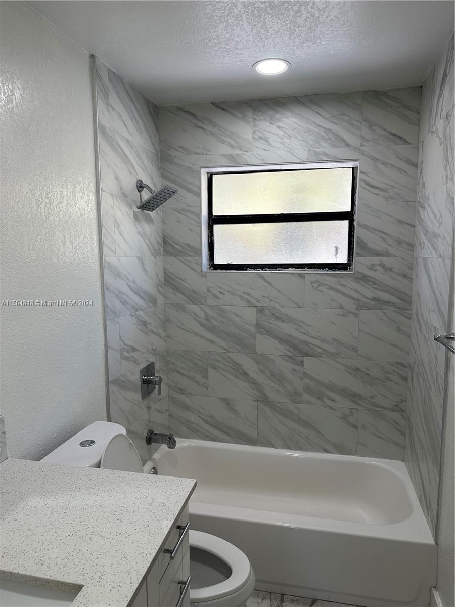 3463 Cluster Rd, Miramar, Florida 33025, 4 Bedrooms Bedrooms, ,2 BathroomsBathrooms,Residentiallease,For Rent,3463 Cluster Rd,A11564818