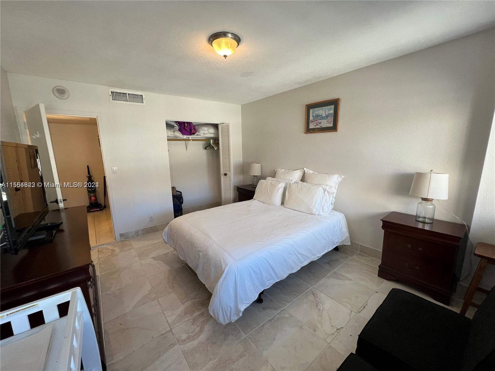 2030 S Ocean Dr 2204, Hallandale Beach, Florida 33009, 2 Bedrooms Bedrooms, ,2 BathroomsBathrooms,Residentiallease,For Rent,2030 S Ocean Dr 2204,A11564823