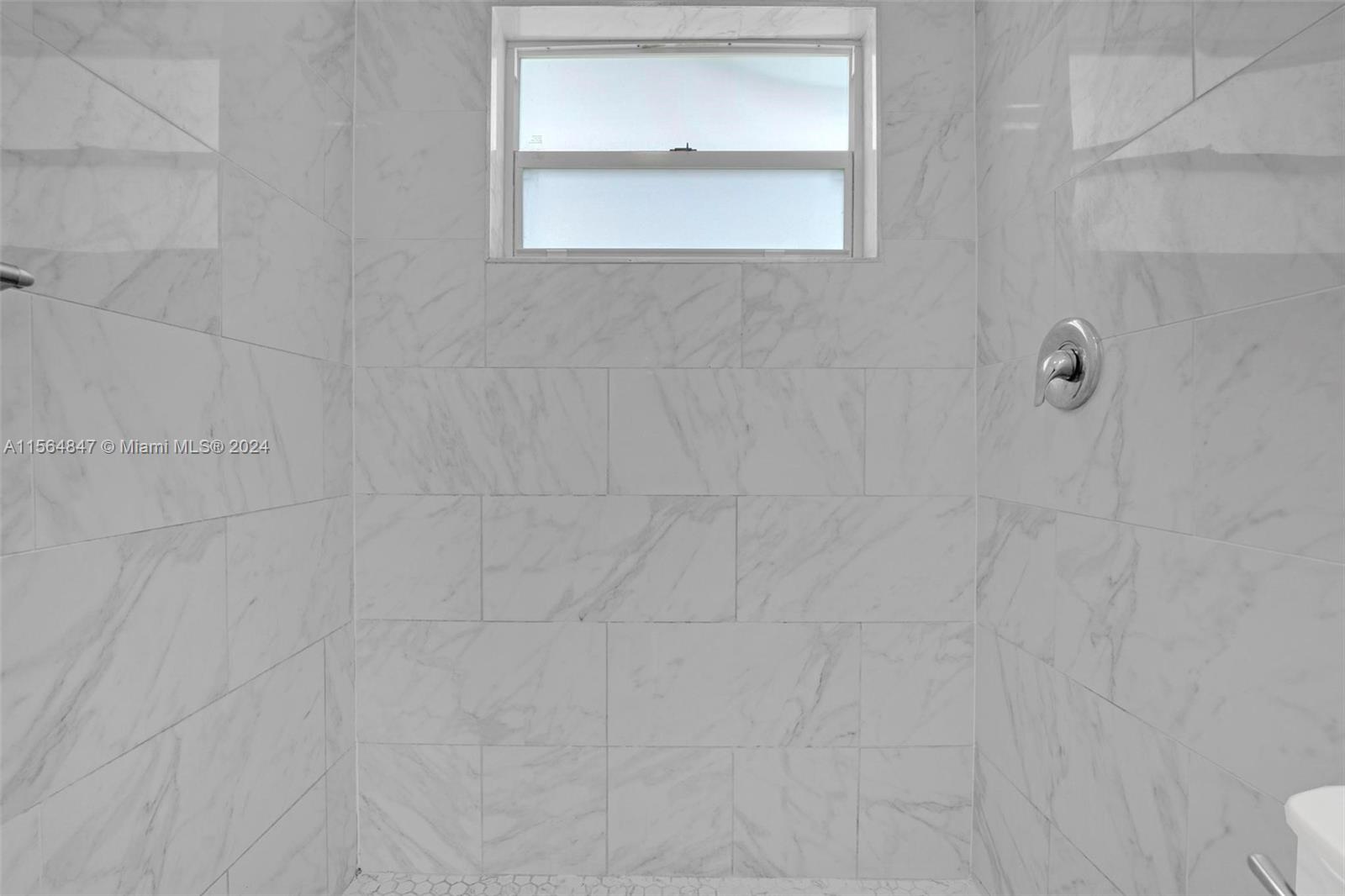 369 Phippen Waiters Rd 2, Dania Beach, Florida 33004, 2 Bedrooms Bedrooms, ,1 BathroomBathrooms,Residentiallease,For Rent,369 Phippen Waiters Rd 2,A11564847