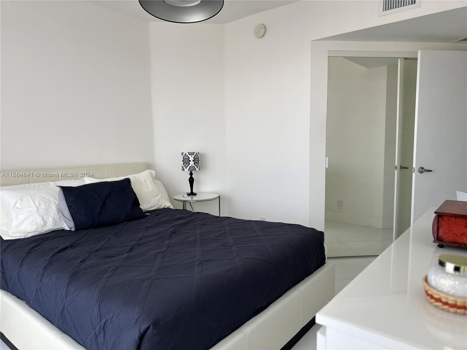 3640 Yacht Club Dr 1805, Aventura, Florida 33180, 3 Bedrooms Bedrooms, ,2 BathroomsBathrooms,Residentiallease,For Rent,3640 Yacht Club Dr 1805,A11564641