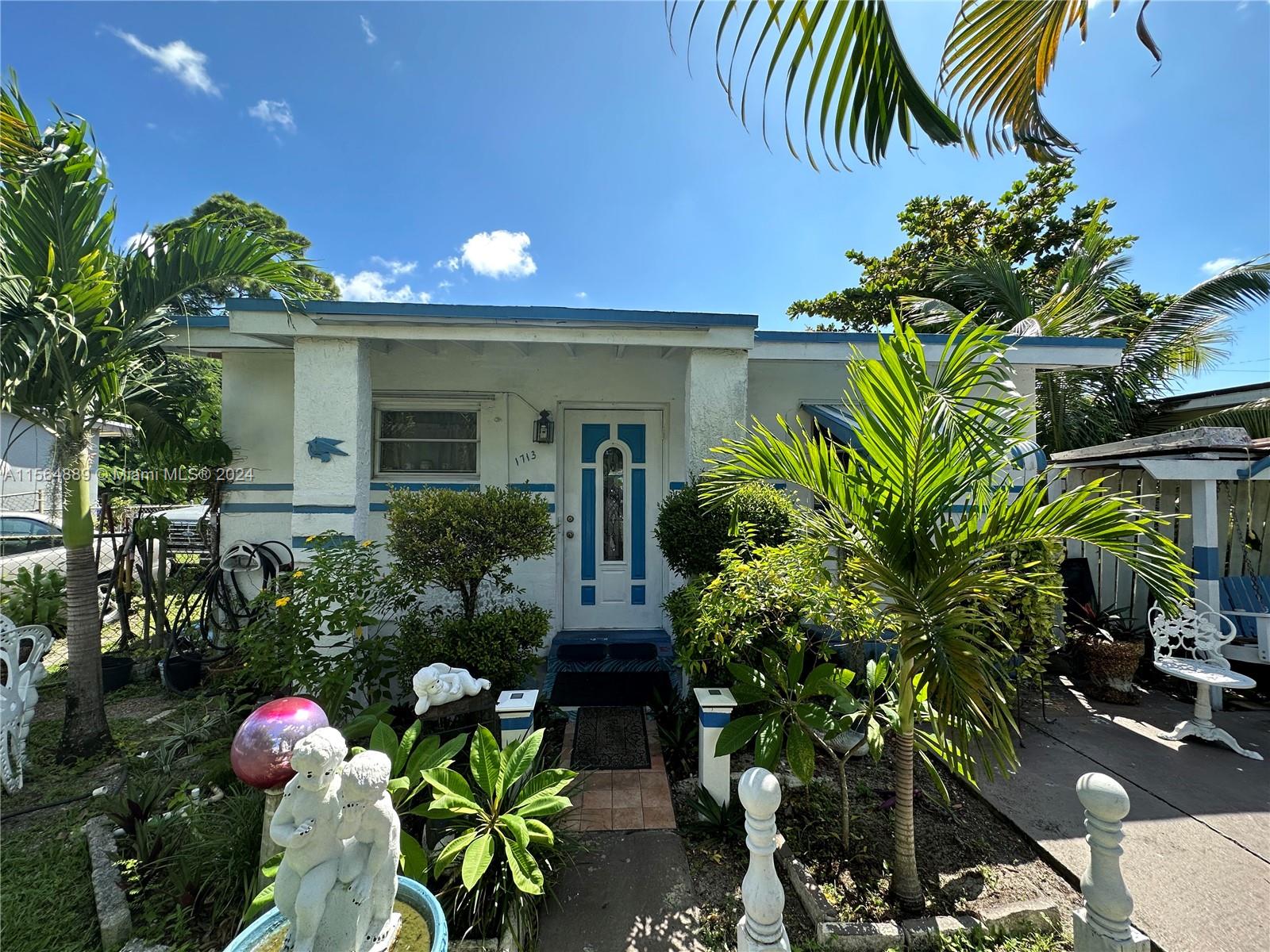 1713  Lauderdale Manor Dr  For Sale A11564889, FL