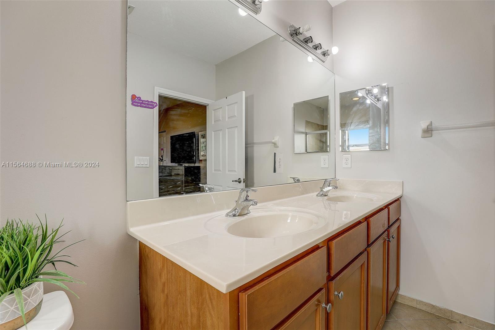 11752 SW 235th St, Homestead, Florida 33032, 4 Bedrooms Bedrooms, ,3 BathroomsBathrooms,Residential,For Sale,11752 SW 235th St,A11564688