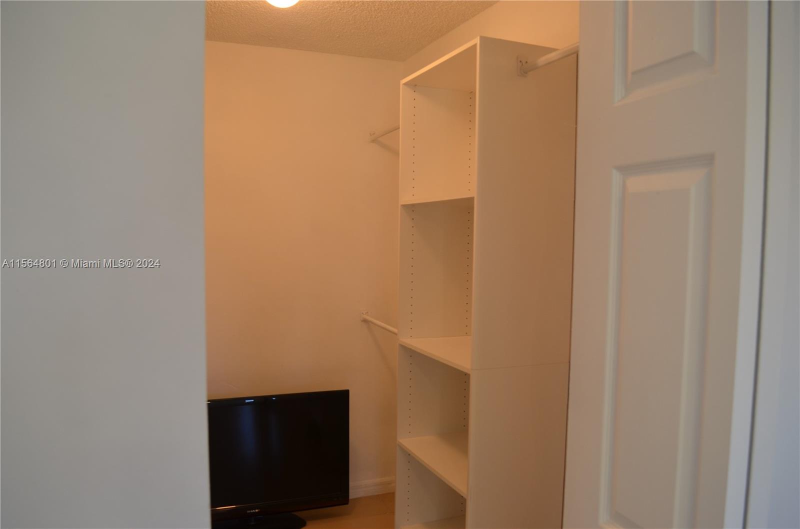 13867 SW 258th Ln, Homestead, Florida 33032, 3 Bedrooms Bedrooms, ,2 BathroomsBathrooms,Residential,For Sale,13867 SW 258th Ln,A11564801