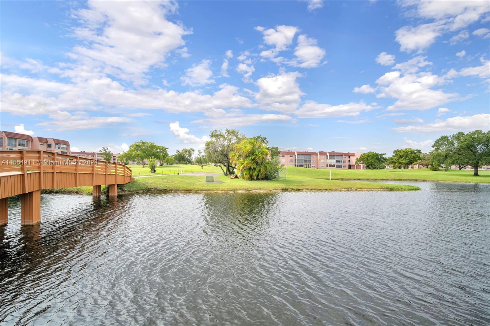 9310 Sunrise Lakes Blvd 110, Sunrise, Florida 33322, 2 Bedrooms Bedrooms, ,2 BathroomsBathrooms,Residential,For Sale,9310 Sunrise Lakes Blvd 110,A11564911