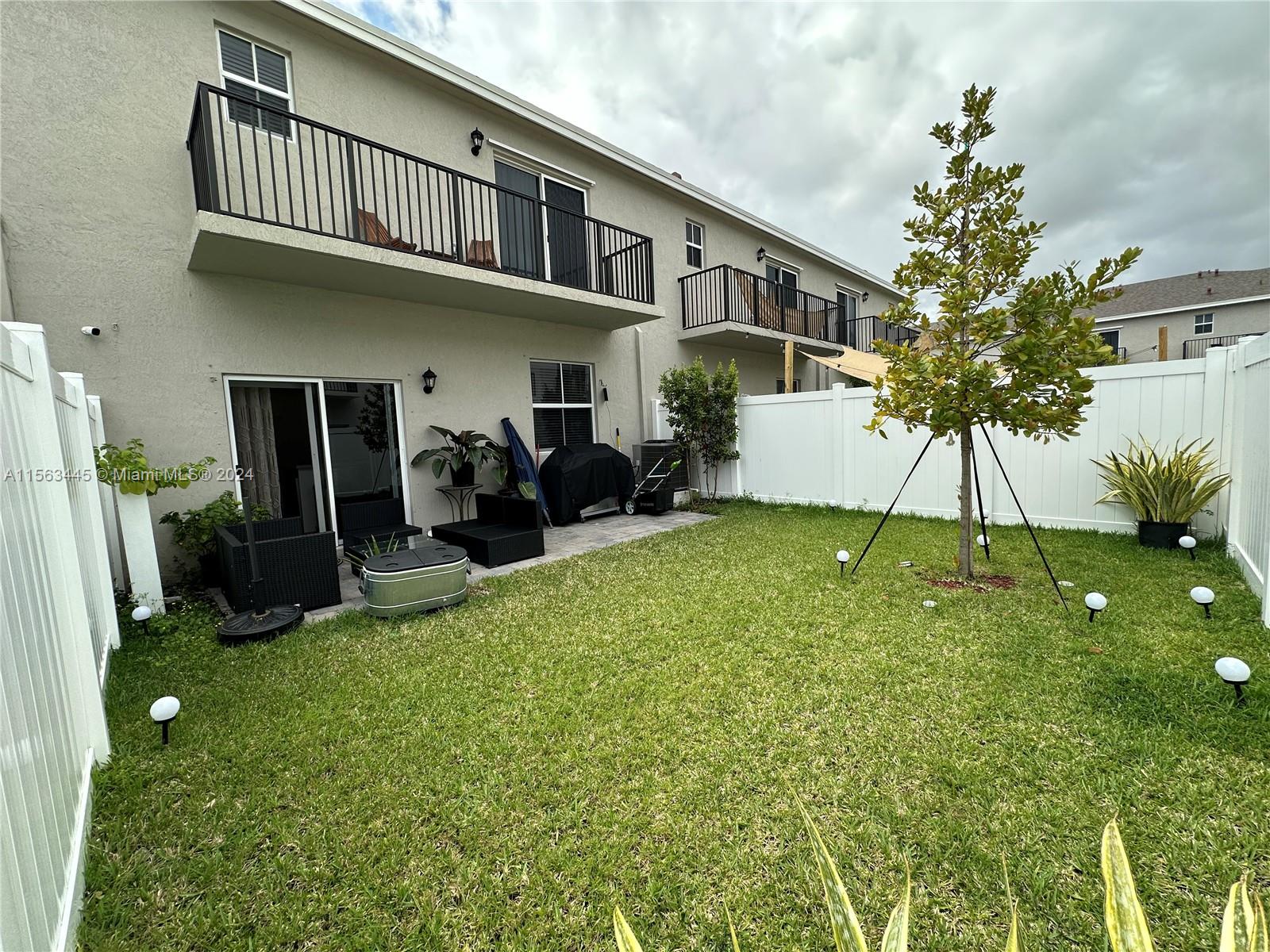 829 SE 17th St 0, Homestead, Florida 33034, 3 Bedrooms Bedrooms, ,2 BathroomsBathrooms,Residentiallease,For Rent,829 SE 17th St 0,A11563445