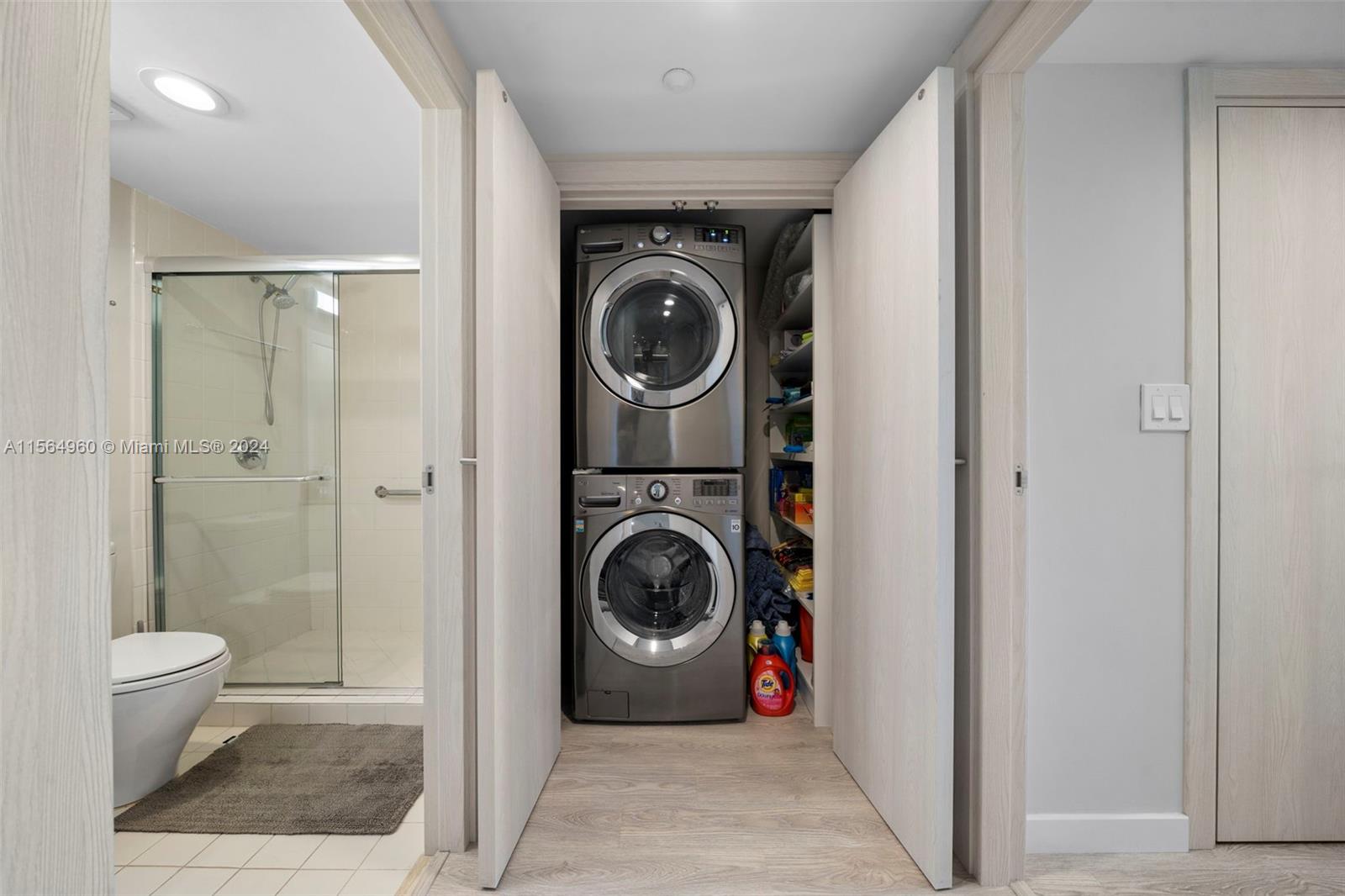 201 Golden Isles Dr 204, Hallandale Beach, Florida 33009, 2 Bedrooms Bedrooms, ,2 BathroomsBathrooms,Residential,For Sale,201 Golden Isles Dr 204,A11564960