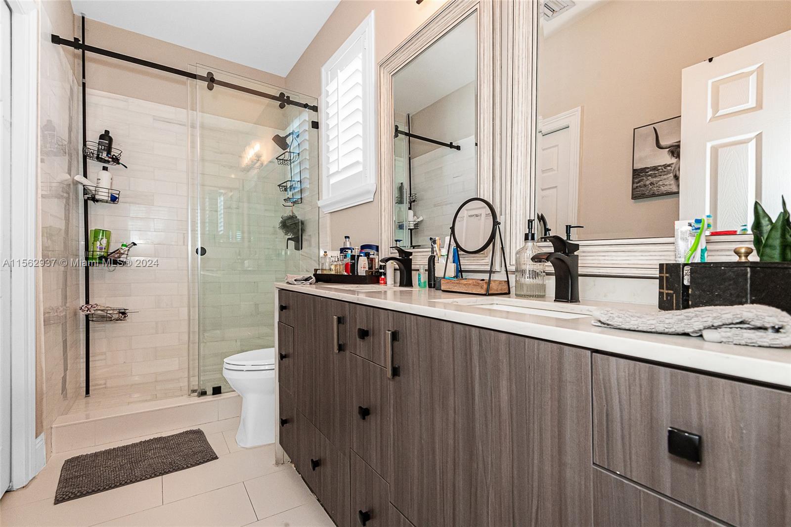 4908 SW 195th Ter, Miramar, Florida 33029, 6 Bedrooms Bedrooms, ,4 BathroomsBathrooms,Residential,For Sale,4908 SW 195th Ter,A11562937