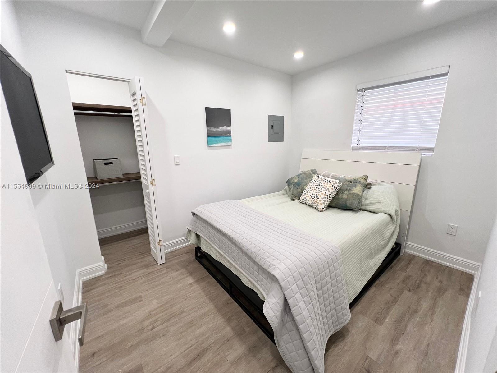 1407 Meridian Ave 4, Miami Beach, Florida 33139, 1 Bedroom Bedrooms, ,1 BathroomBathrooms,Residentiallease,For Rent,1407 Meridian Ave 4,A11564989