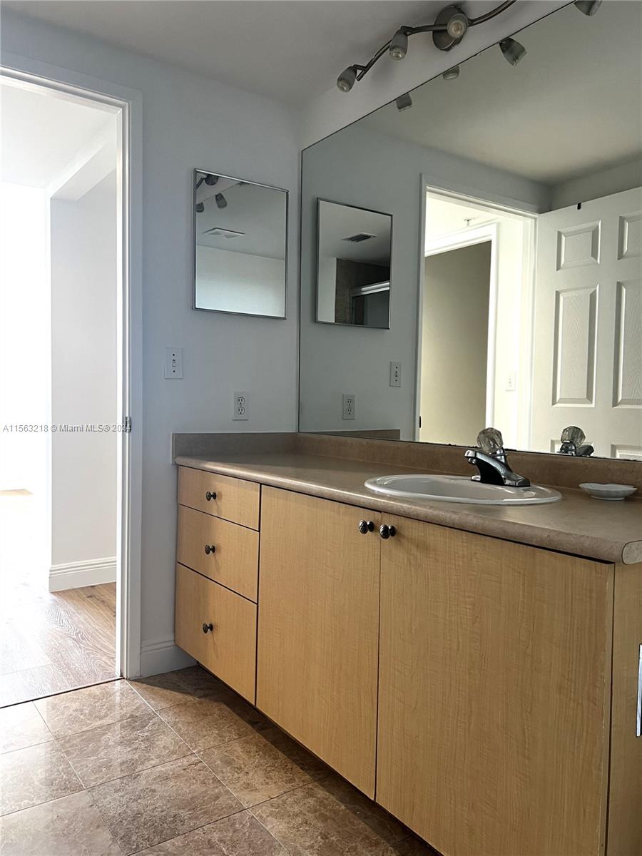 1919 Van Buren St 605A, Hollywood, Florida 33020, 2 Bedrooms Bedrooms, ,2 BathroomsBathrooms,Residentiallease,For Rent,1919 Van Buren St 605A,A11563218