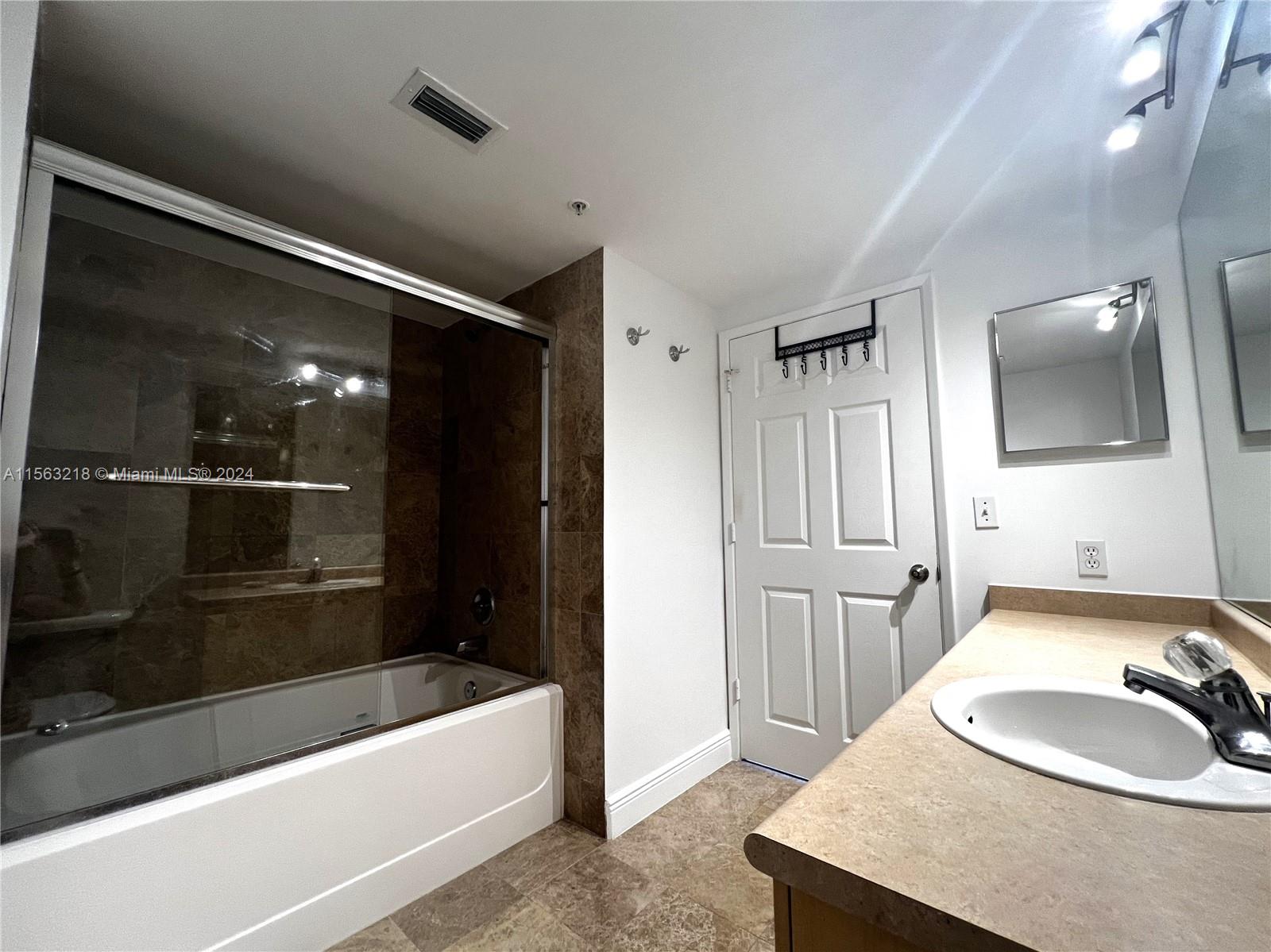 1919 Van Buren St 605A, Hollywood, Florida 33020, 2 Bedrooms Bedrooms, ,2 BathroomsBathrooms,Residentiallease,For Rent,1919 Van Buren St 605A,A11563218