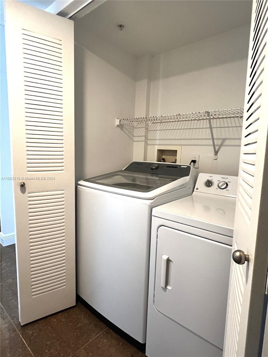 1919 Van Buren St 605A, Hollywood, Florida 33020, 2 Bedrooms Bedrooms, ,2 BathroomsBathrooms,Residentiallease,For Rent,1919 Van Buren St 605A,A11563218