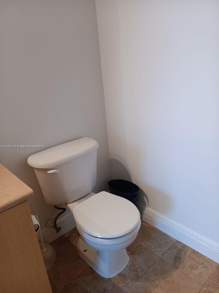 1919 Van Buren St 605A, Hollywood, Florida 33020, 2 Bedrooms Bedrooms, ,2 BathroomsBathrooms,Residentiallease,For Rent,1919 Van Buren St 605A,A11563218