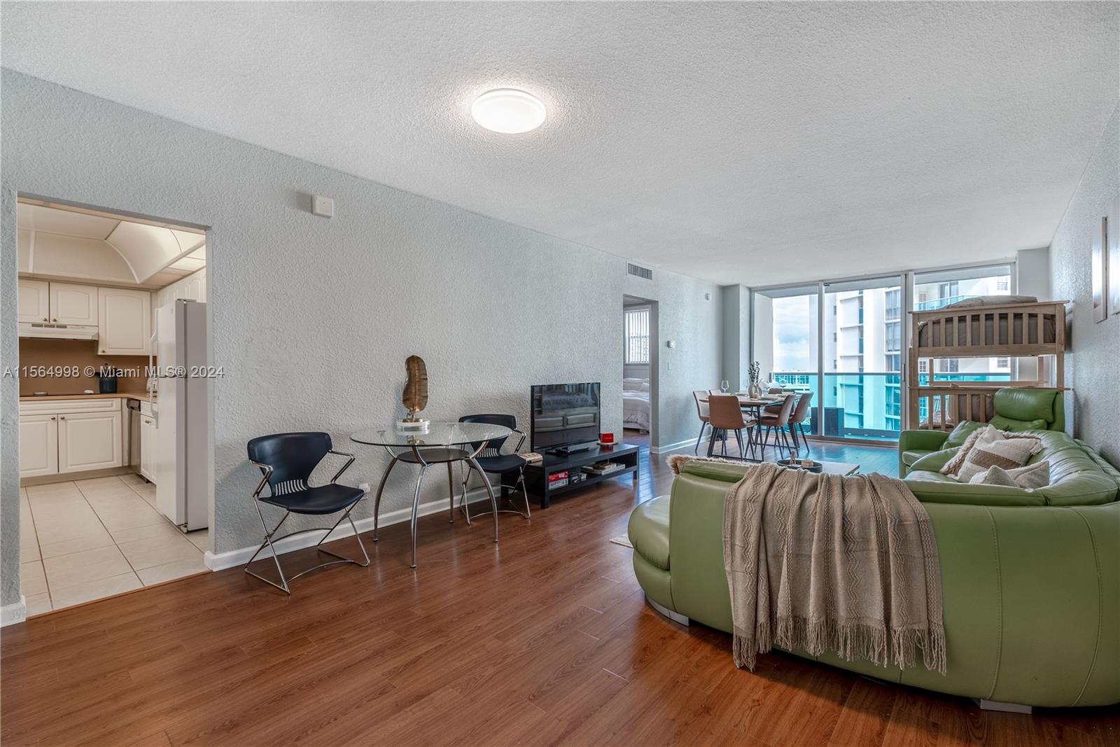 4001 S Ocean Dr 12K, Hollywood, Florida 33019, 1 Bedroom Bedrooms, ,1 BathroomBathrooms,Residentiallease,For Rent,4001 S Ocean Dr 12K,A11564998